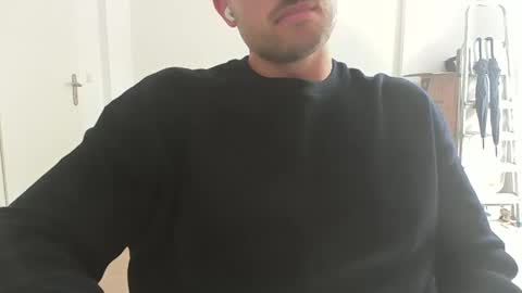 Snapshot of fabian_196 chatting on 09-10-25, 10:37 Call me bitch online show from 09-10-25, 10:37