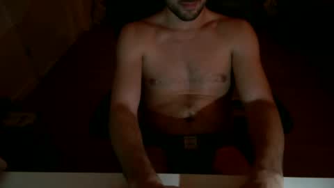 Snapshot of fabian_196 chatting on 11-14-25, 06:17 Call me bitch online show from 11-14-25, 06:17