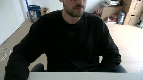 Snapshot of fabian_196 chatting on 02-12-26, 02:56 Call me bitch online show from 02-12-26, 02:56