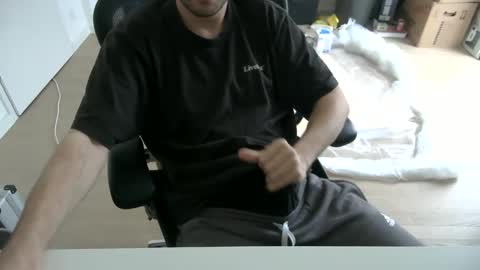 Snapshot of fabian_196 chatting on 03-13-26, 11:06 Call me bitch online show from 03-13-26, 11:06