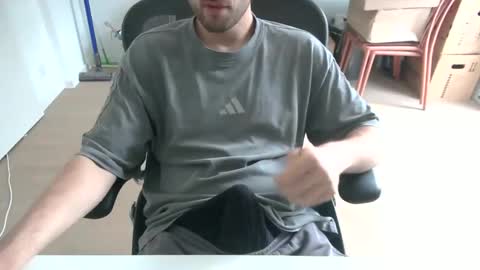 Call me bitch online show from 05-19-26, 01:28