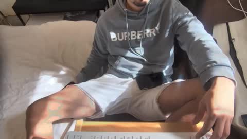 fabiano_hernandes30 online show from 04-19-26, 12:48