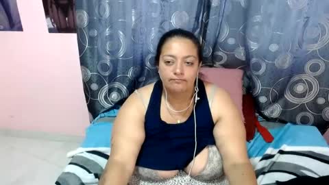 Snapshot of fabritziapiel chatting on 06-19-26, 03:49 fabritziapiel online show from 06-19-26, 03:49