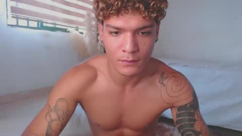 -  A N D E R online show from 01-10-25, 06:38