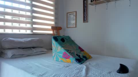 -  A N D E R online show from 11-23-25, 07:57