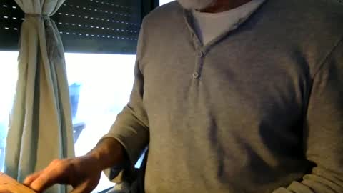 Snapshot of fabro45 chatting on 02-04-25, 04:29 Fabro online show from 02-04-25, 04:29