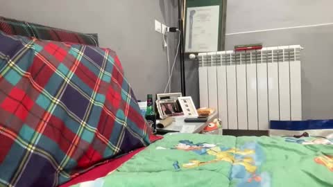 Snapshot of fabx7777 chatting on 05-10-26, 12:10 FABX online show from 05-10-26, 12:10