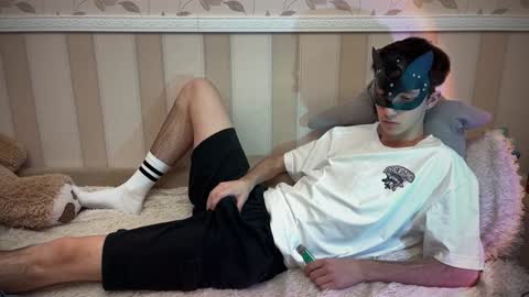 Snapshot of faceless_man20 chatting on 01-05-25, 03:02 faceless online show from 01-05-25, 03:02