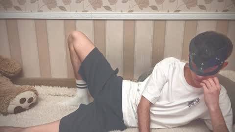 Snapshot of faceless_man20 chatting on 01-16-25, 05:44 faceless online show from 01-16-25, 05:44