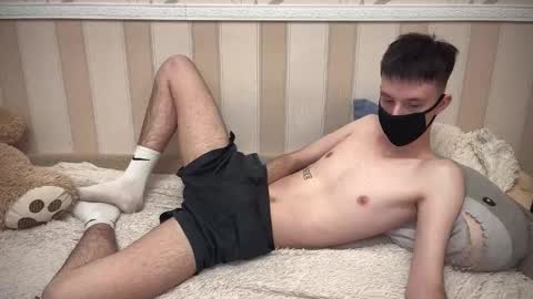 Snapshot of faceless_man20 chatting on 02-14-25, 04:52 faceless online show from 02-14-25, 04:52