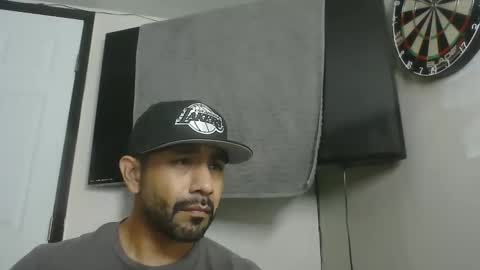 Mark online show from 11-11-25, 08:47