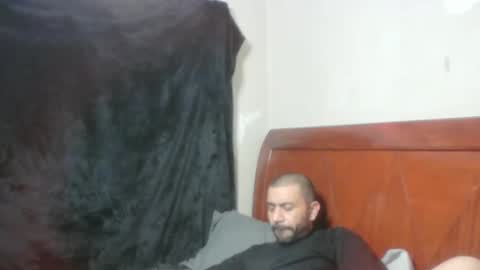 Mark online show from 02-21-26, 01:06