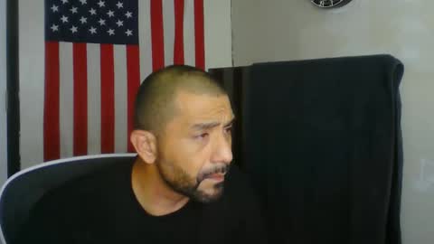 Mark online show from 04-14-26, 10:21