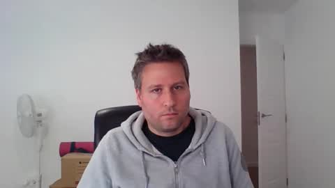 Snapshot of faer_087 chatting on 11-03-25, 09:21 faer_087 online show from 11-03-25, 09:21