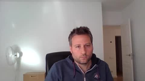 Snapshot of faer_087 chatting on 11-07-25, 11:43 faer_087 online show from 11-07-25, 11:43