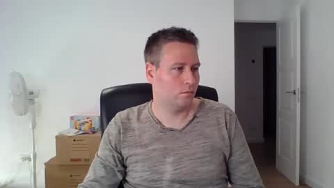 Snapshot of faer_087 chatting on 11-17-25, 08:53 faer_087 online show from 11-17-25, 08:53