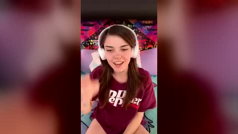 Faerie 3 online show from 06-29-26, 10:43