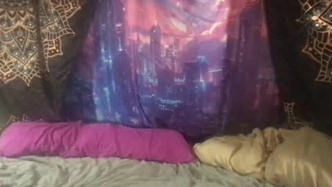 Snapshot of faexoxoxo chatting on 12-07-24, 10:23 Fae online show from 12-07-24, 10:23