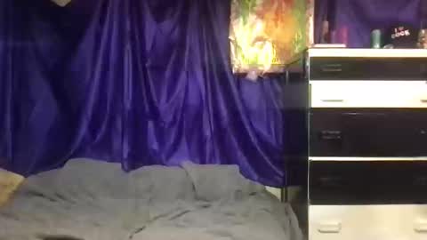 Snapshot of faexoxoxo chatting on 02-26-25, 02:36 Fae online show from 02-26-25, 02:36