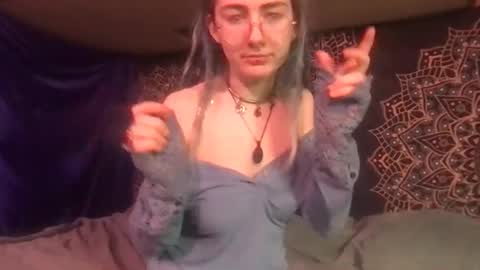 Snapshot of faexoxoxo chatting on 03-05-25, 09:48 Fae online show from 03-05-25, 09:48