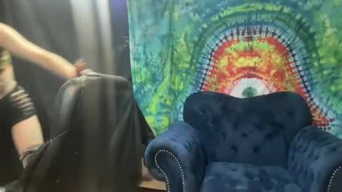 Fae online show from 11-06-25, 01:12