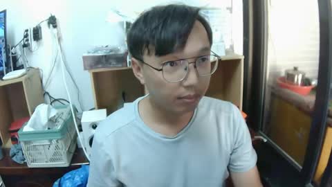 Snapshot of faint45508542 chatting on 05-20-26, 08:42 faint45508542 online show from 05-20-26, 08:42