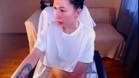 Elli  online show from 03-21-26, 12:32