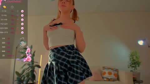 fairy_lele online show from 04-03-26, 02:20