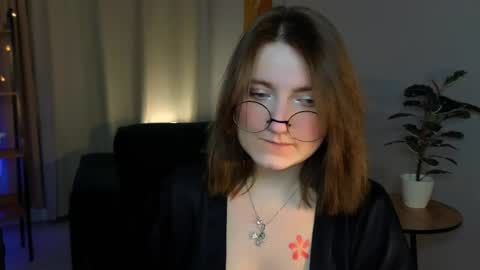 Tara online show from 04-12-26, 09:53