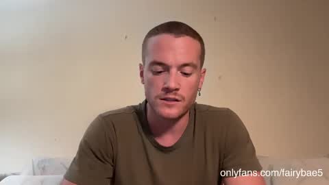 Travis online show from 09-25-25, 05:11