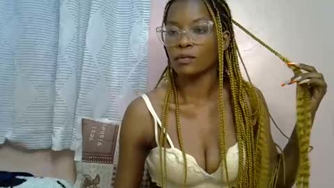 Snapshot of faizah_ chatting on 04-01-26, 01:41 faizah_ online show from 04-01-26, 01:41