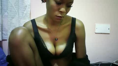 Snapshot of faizah_ chatting on 05-01-26, 02:32 faizah_ online show from 05-01-26, 02:32