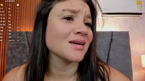  Leila.... online show from 02-25-25, 12:03