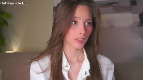 Kaori online show from 05-17-26, 07:10