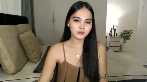 Belly Conklin online show from 12-15-25, 05:34