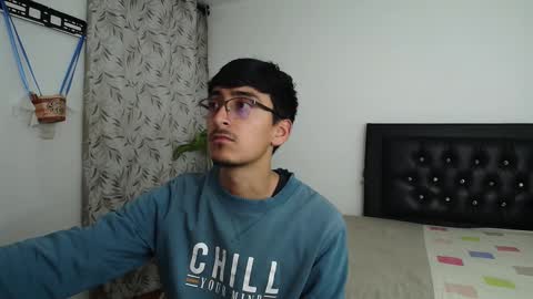 Snapshot of fallgays chatting on 10-19-25, 10:43 FallGays online show from 10-19-25, 10:43