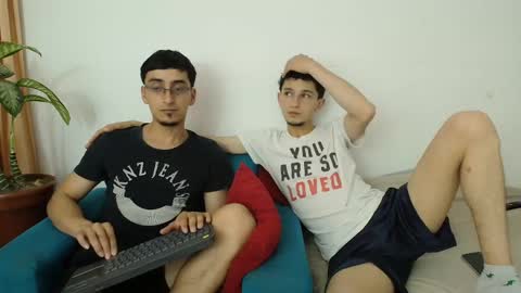 FallGays online show from 04-17-26, 02:58