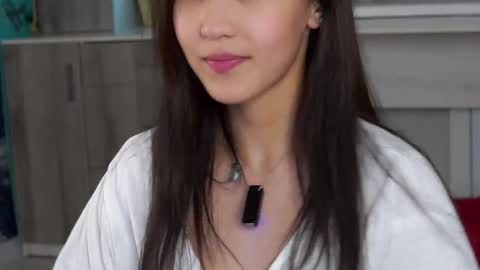 Kim online show from 02-22-25, 07:47