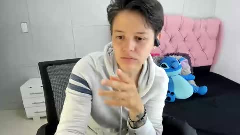 FANNY online show from 10-17-25, 03:47