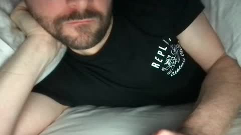 Snapshot of fantacyland chatting on 01-22-25, 08:29 Alex online show from 01-22-25, 08:29