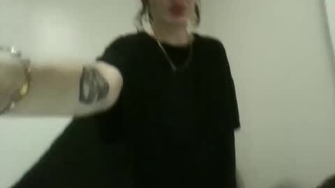 fantasycreampuff666 online show from 02-15-26, 08:13