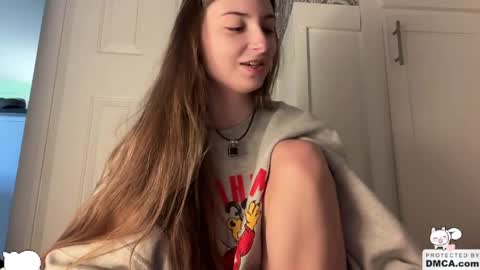 Snapshot of fantasyella chatting on 05-25-26, 11:11 Ella online show from 05-25-26, 11:11