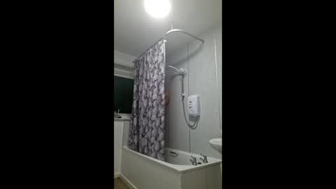 fantasyforcurves69 online show from 04-17-26, 11:41