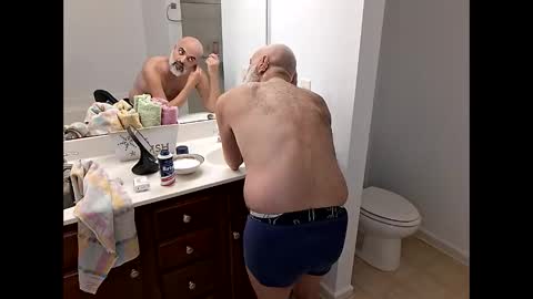 mike anglo online show from 11-25-25, 06:08