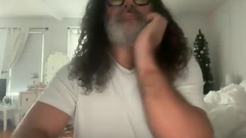 Snapshot of fapjacks44 chatting on 12-13-24, 08:37 Fapjacks44 online show from 12-13-24, 08:37