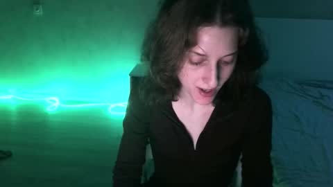 Kira online show from 03-20-26, 01:32