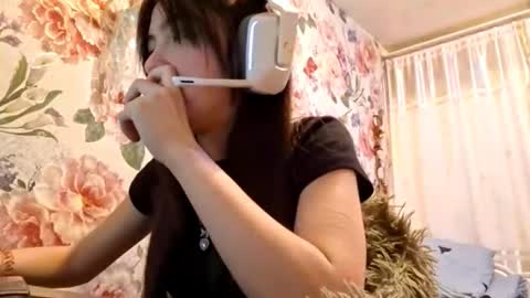 Snapshot of farahdinco chatting on 01-14-26, 10:21 Alex online show from 01-14-26, 10:21