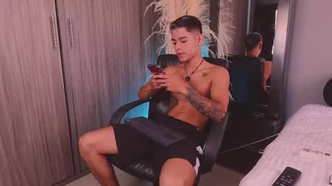 Snapshot of farid_jake_ chatting on 03-24-26, 04:23 farid_jake_ online show from 03-24-26, 04:23