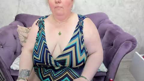 fashiona online show from 01-30-25, 06:46