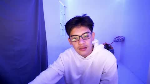 Snapshot of fastfucker_22 chatting on 03-08-25, 04:34 fastfucker_22 online show from 03-08-25, 04:34